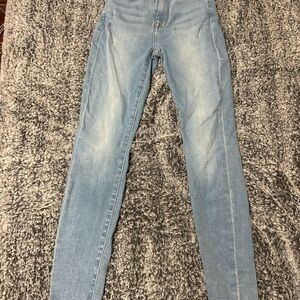 7 For All Mankind Light Wash High Waist Skinny Jeans Size Twenty Four